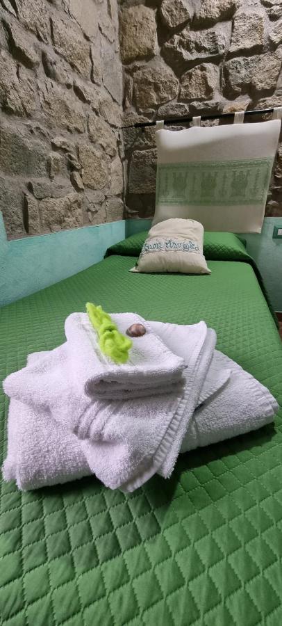 B&B Martina Senorbi Buitenkant foto